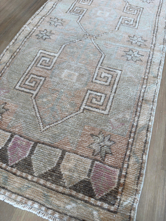 Turkish Vintage 1'9"x3'5"