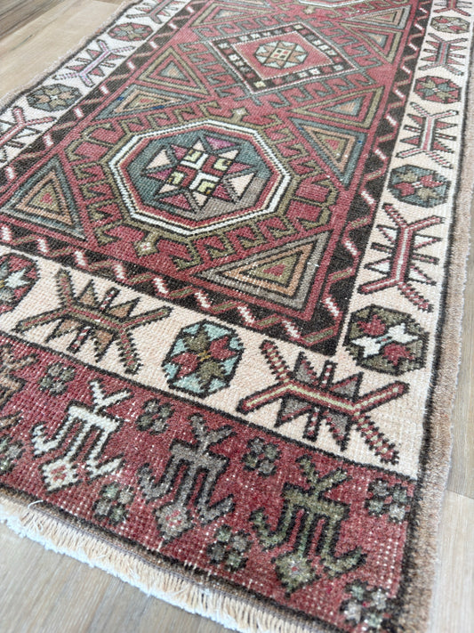 Turkish Vintage 2'0"x4'7"