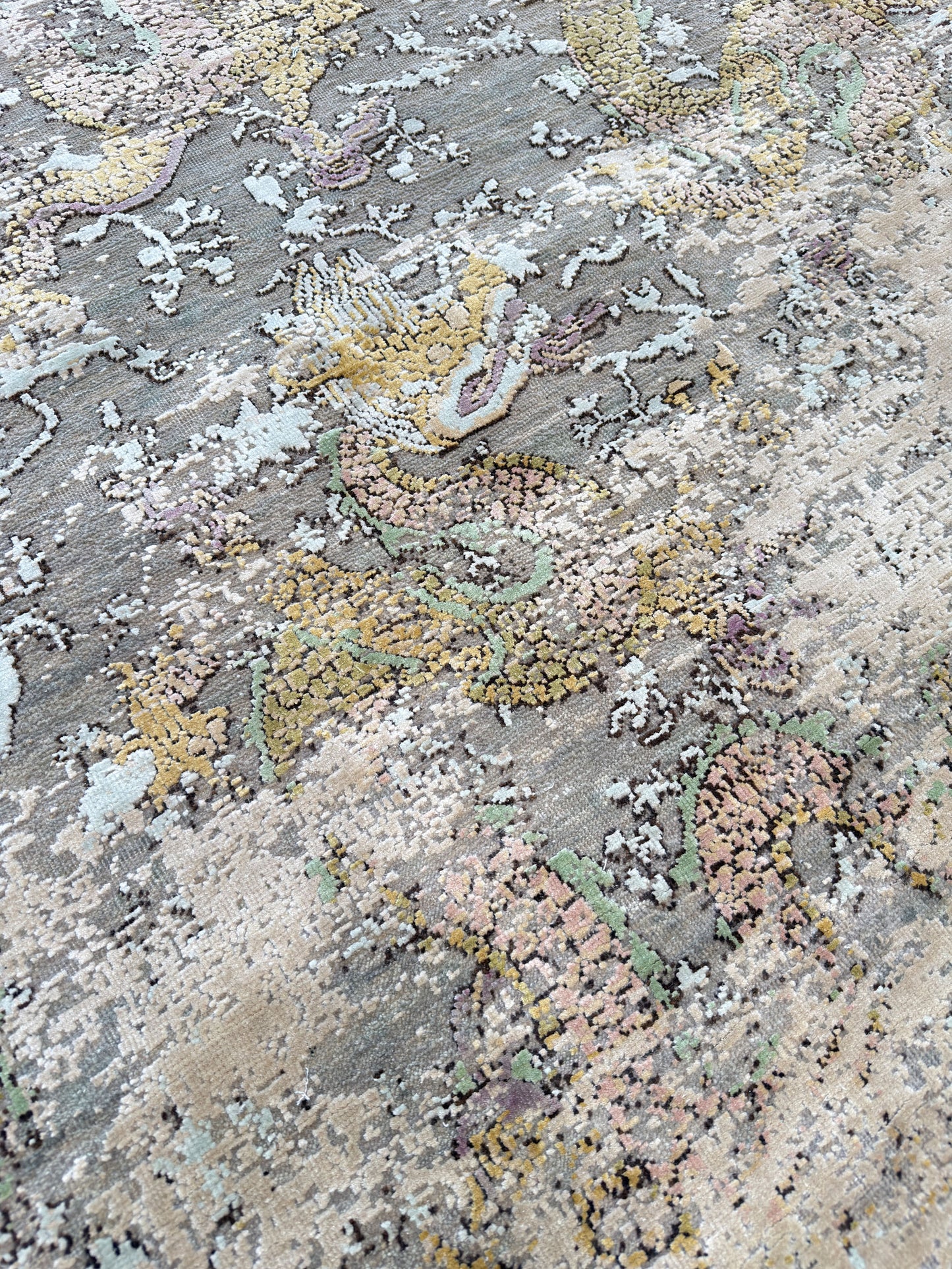 Abstract Dragon 8'0"x10'0"