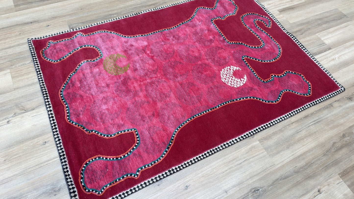 Modern Animal Hide 4'3"x6'1"