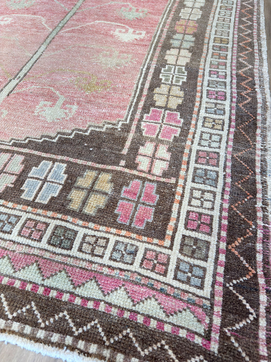 Turkish Vintage 4'1"x6'5"