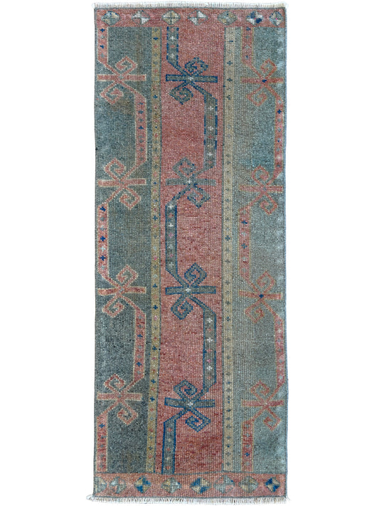 Turkish Vintage 1'6"x3'8"