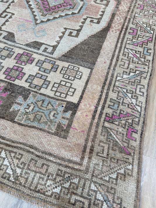 Turkish Vintage 3'11"x10'5"
