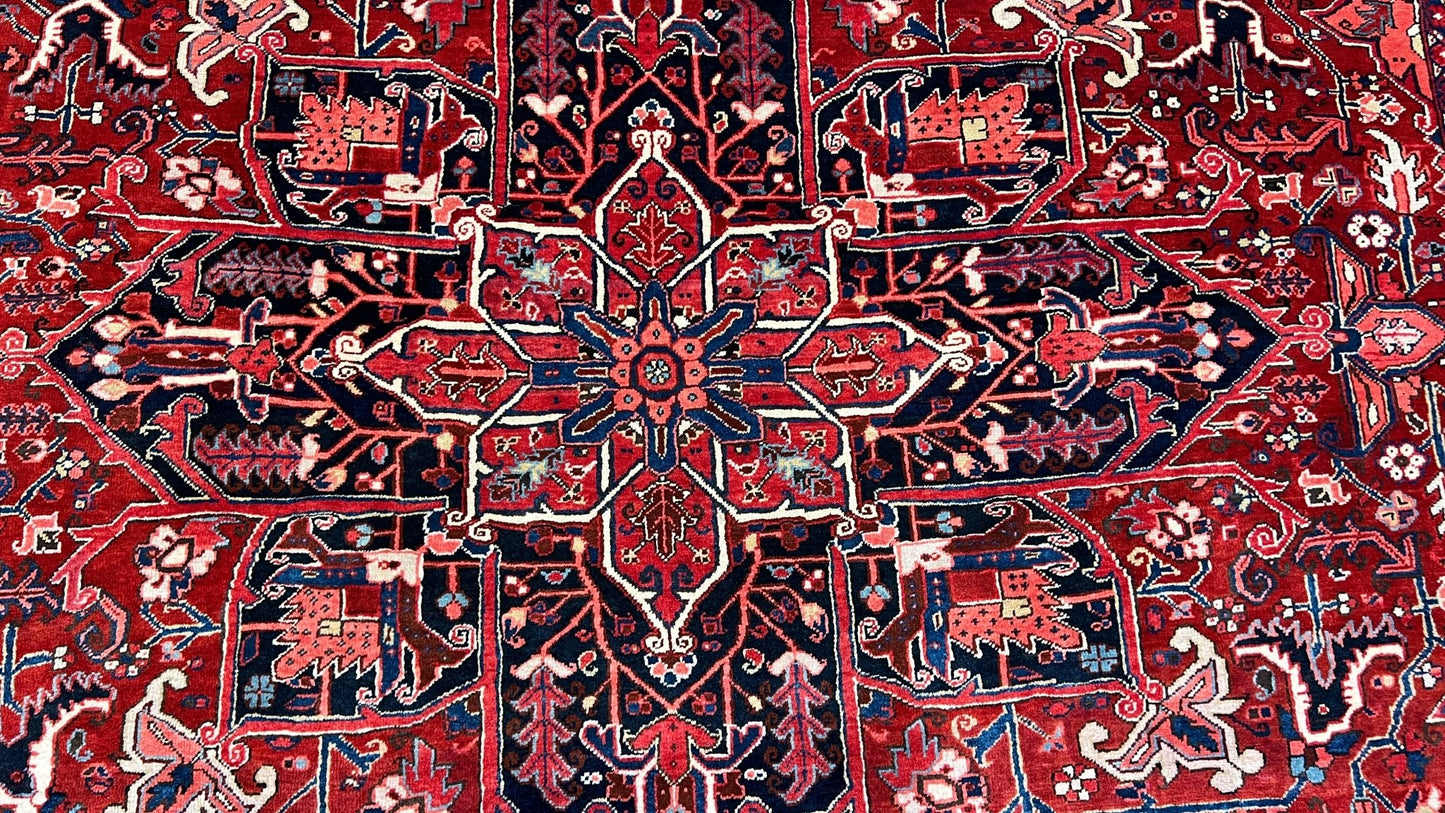 Antique Heriz 9'10"x12'4" Area Rug