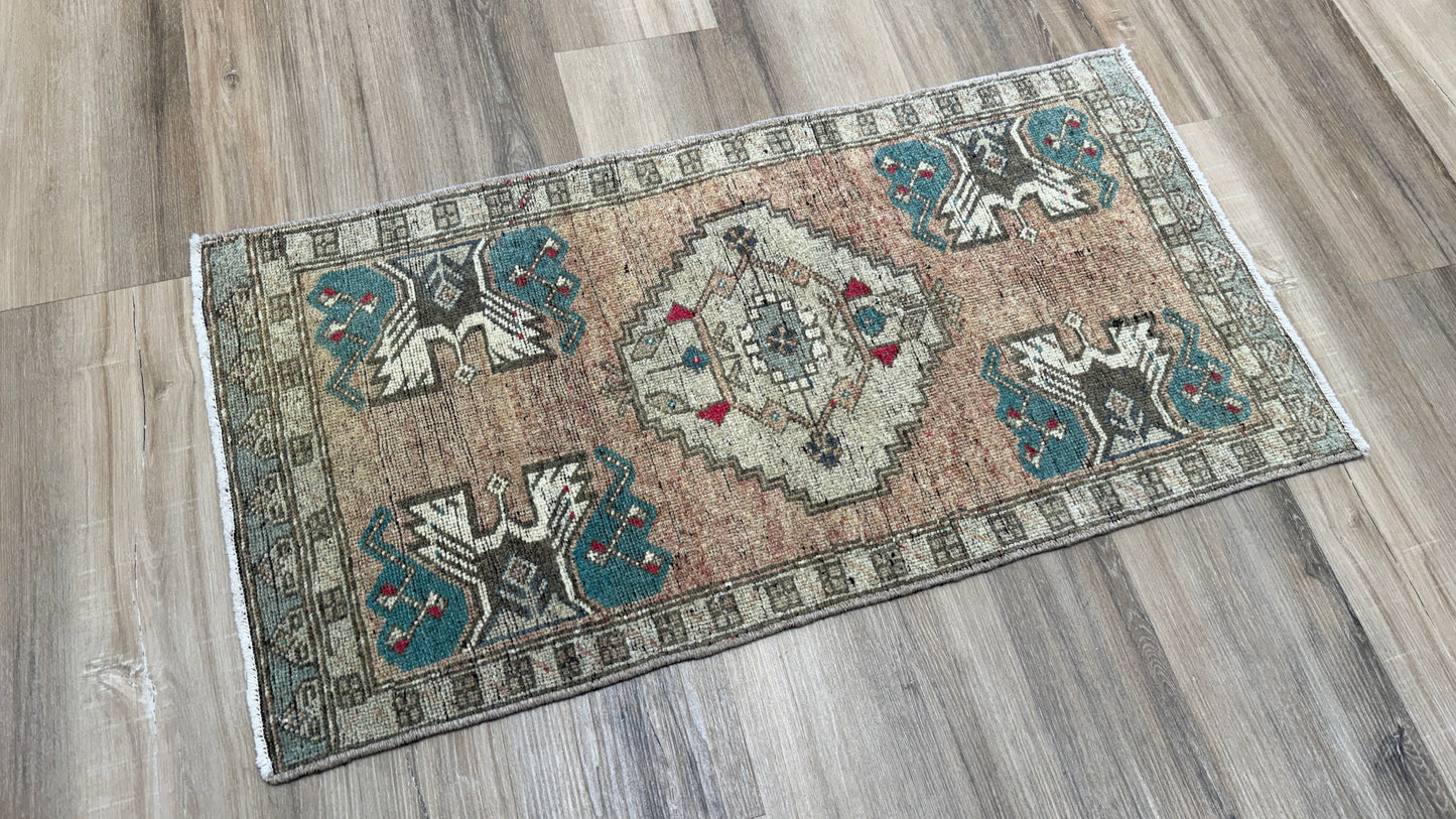 Turkish Vintage 1'8"x3'3"