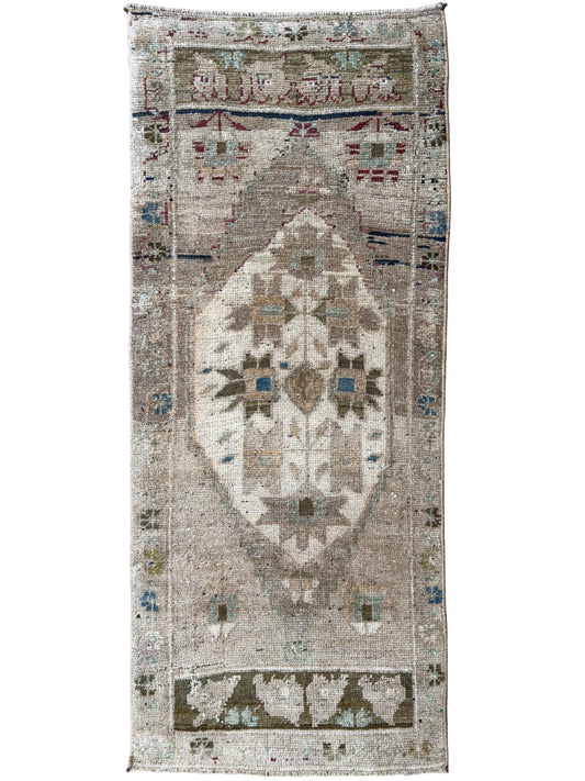 Turkish Vintage 1'8"x3'10"