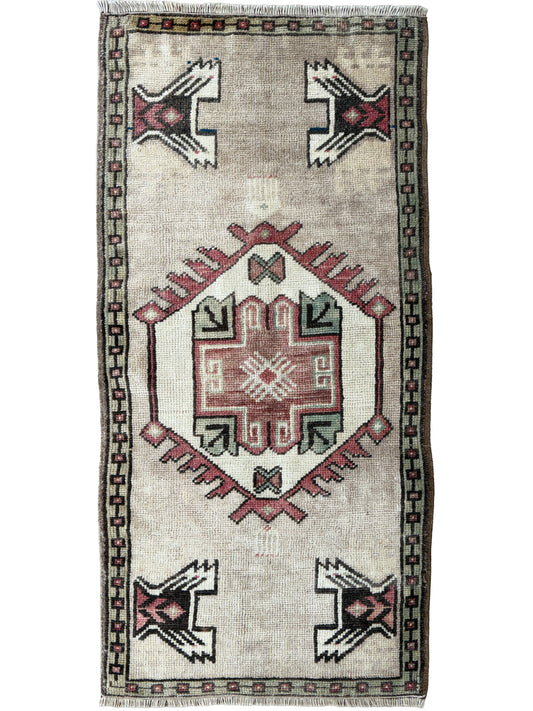 Turkish Vintage 1'10"x3'6"