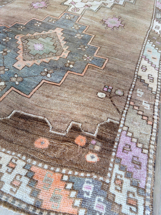 Turkish Vintage 4'0"x13'5"