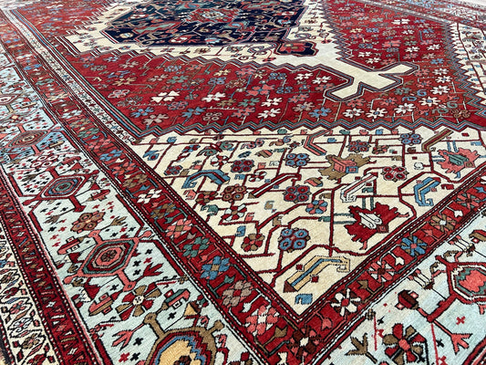 Antique Persian Serapi 10'8"x14'7" Area Rug
