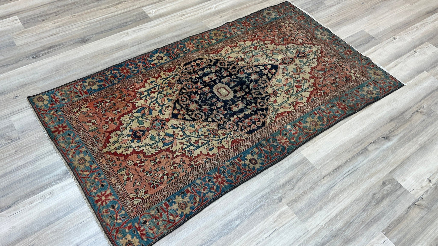 Persian Farahan 3'9"x6'9" Area Rug