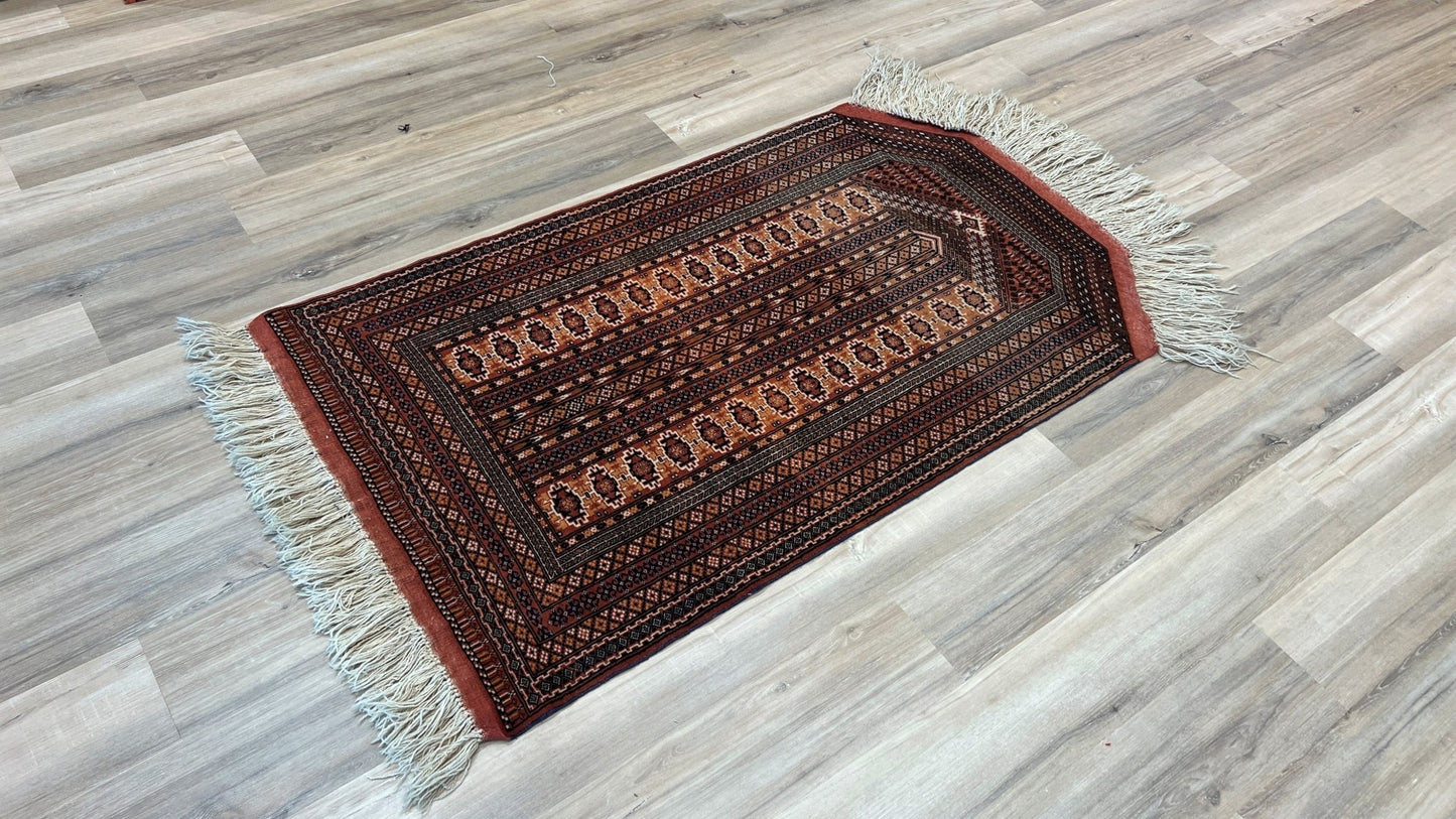 Turkman Prayer 3'2"x5'4" Area Rug