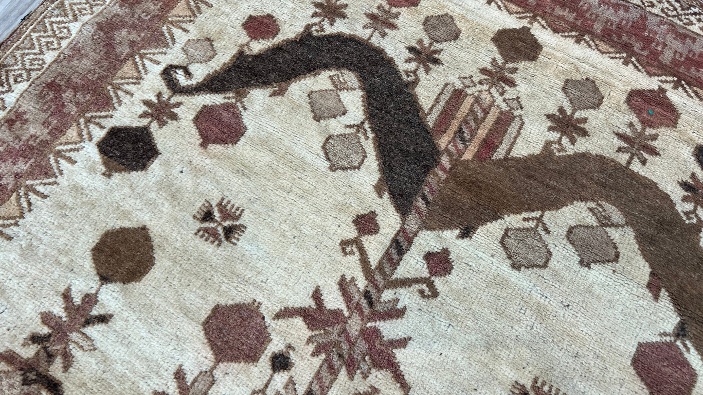 Persian Baluch 2'9"x4'6" Area Rug