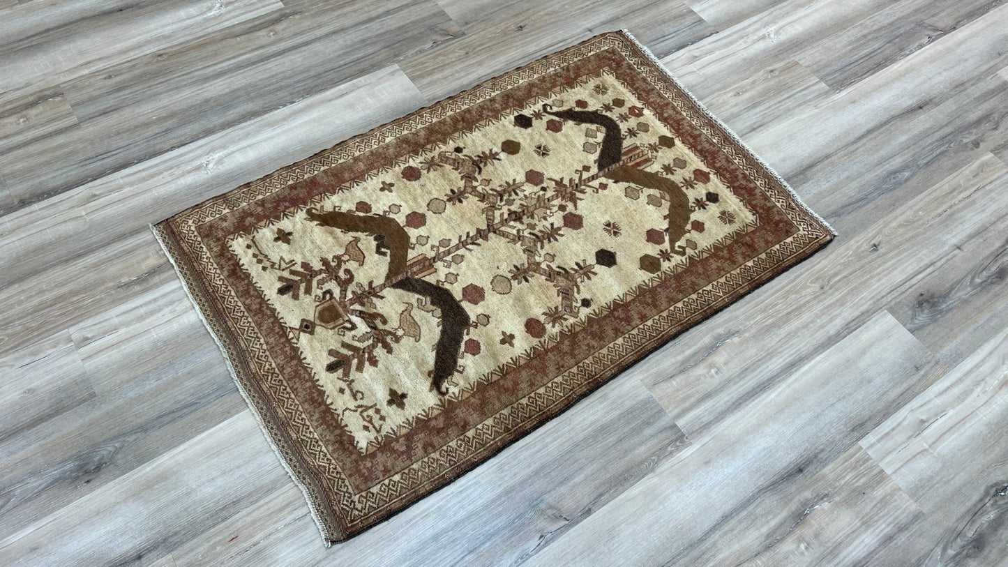 Persian Baluch 2'9"x4'6" Area Rug