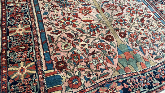 Persian Sarouk Farahan 4'4"x6'6" Area Rug
