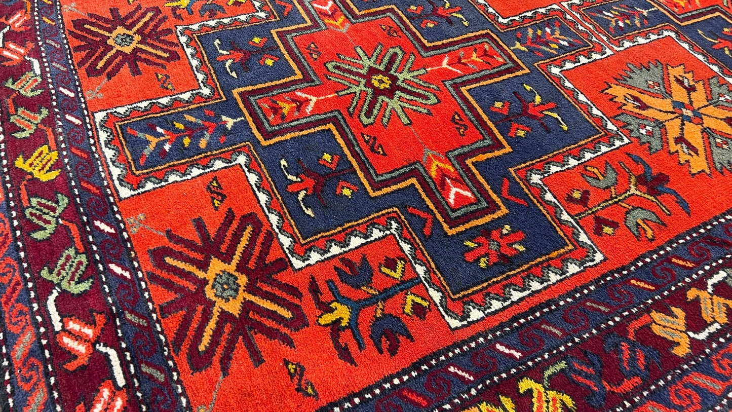 Caucasian Dagistan 4'1"x6'9" Area Rug