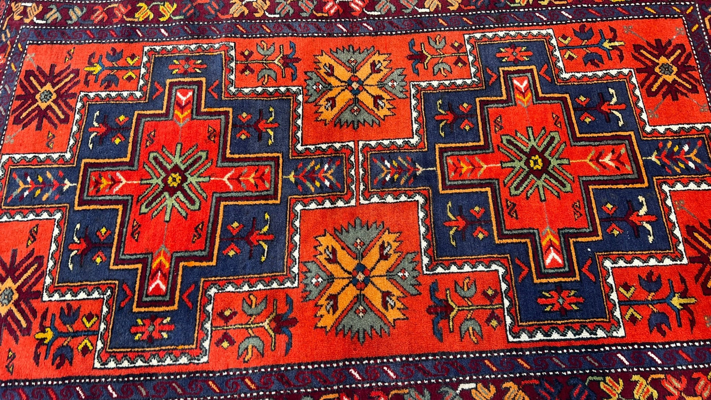Caucasian Dagistan 4'1"x6'9" Area Rug