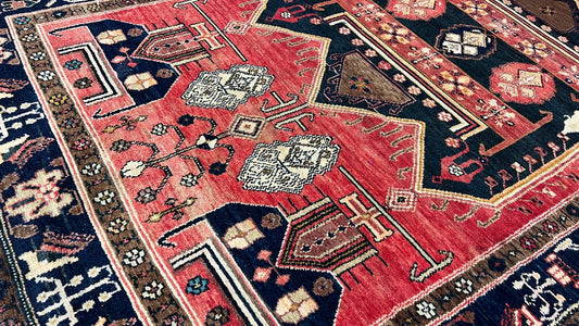 Persian Hamadan 5'2"x9' Area Rug