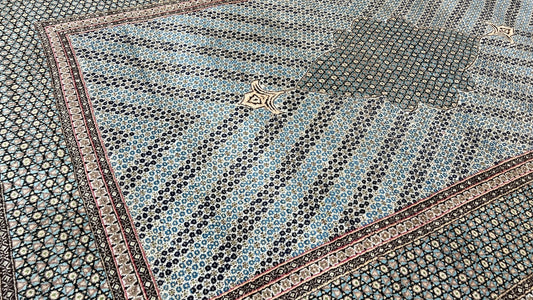 Persian Kerman 4'10"x7'8" Area Rug
