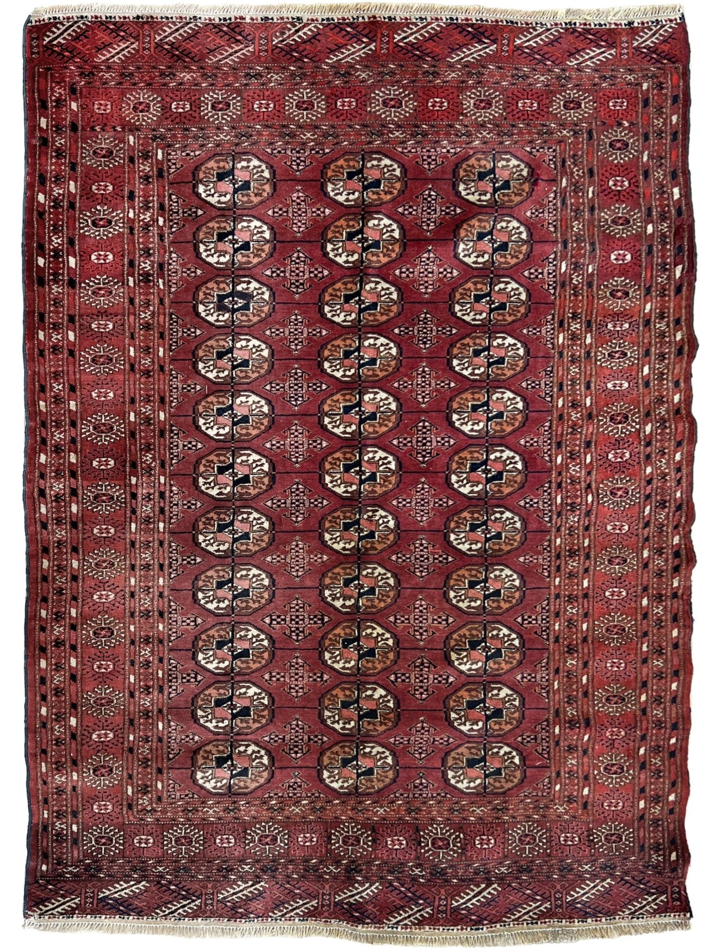 Turkman Tekke 4'2"x5'8" Area Rug