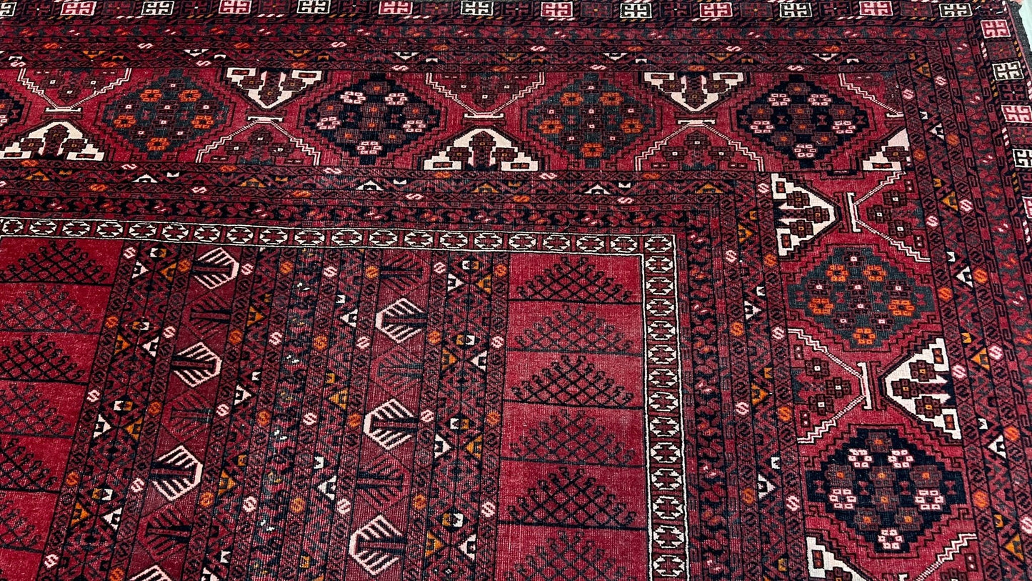 Turkman Ensi 5'7"x8' Area Rug