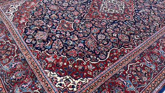 Persian Kashan 4'5"x6'9" Area Rug