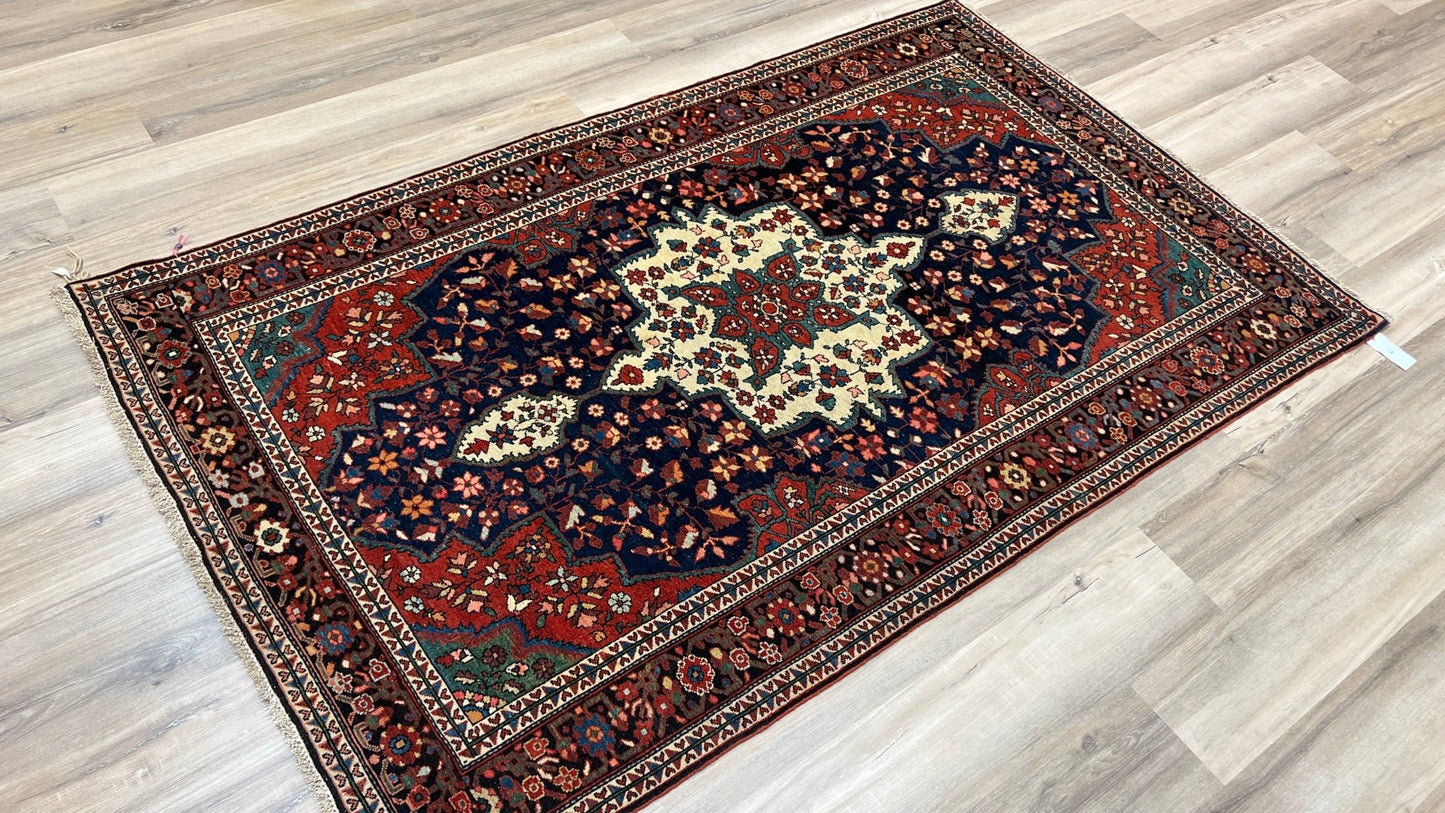 Persian Sarouk Farahan 4'2"x6'9" Area Rug