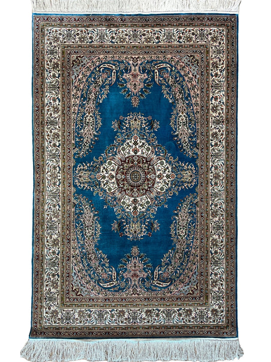 Traditional Qum 4'1" x 6' Area Rug