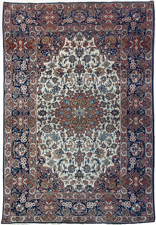 Persian Isfahan 4'11"x7'3" Area Rug