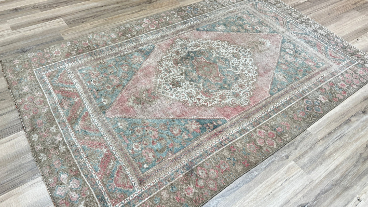 Turkish Vintage 5'7"x9'1" Area Rug