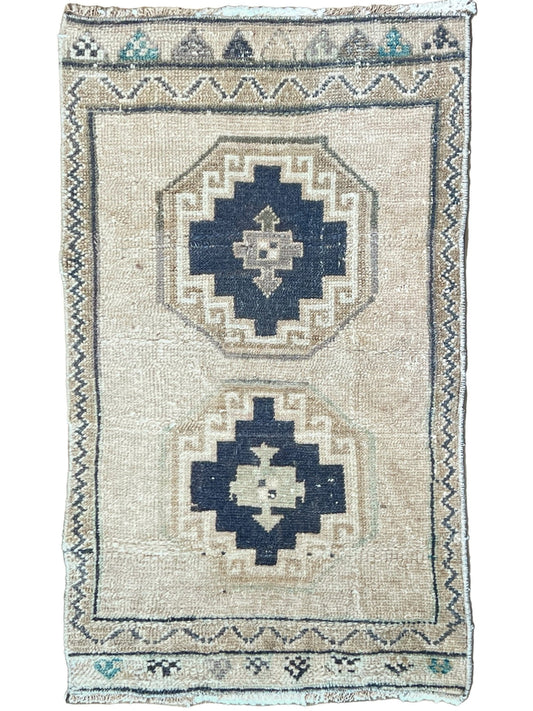 Turkish Vintage 1'7"x2'8" Area Rug