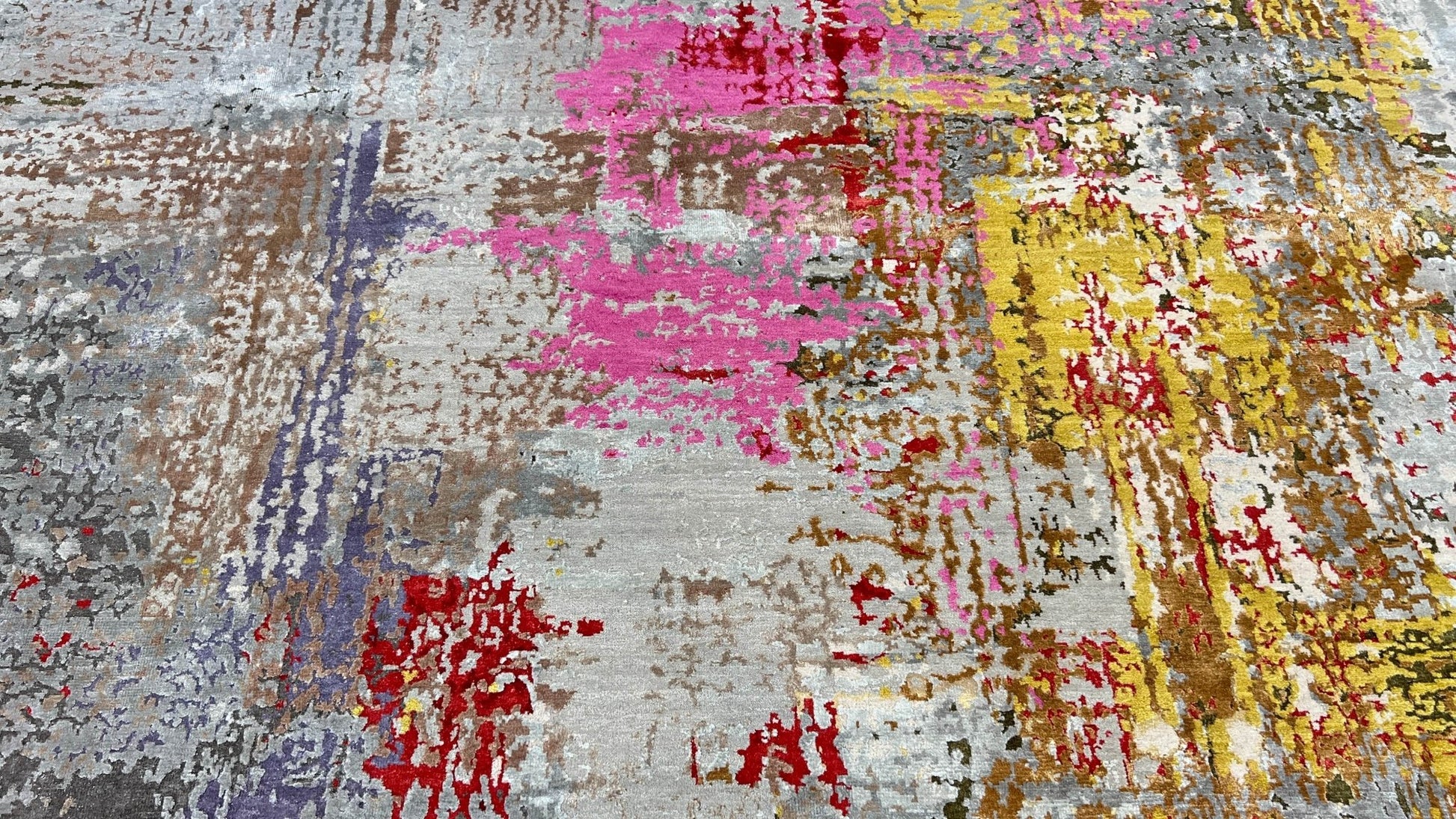Abstract Modern 10'x14' Area Rug