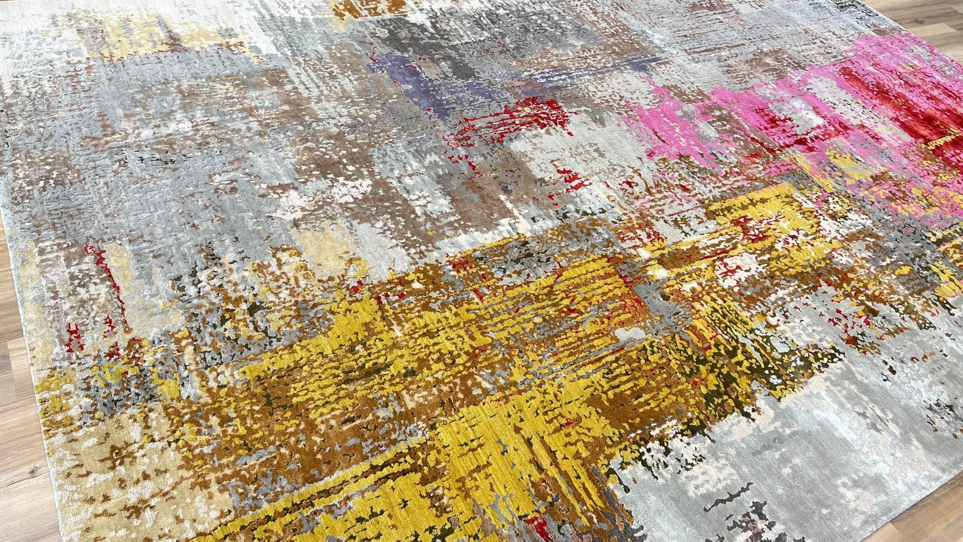 Abstract Modern 10'x14' Area Rug
