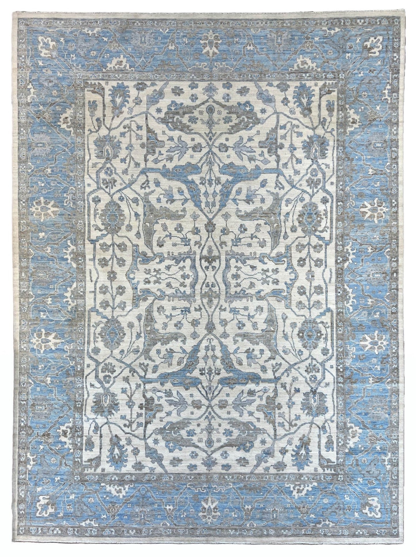 Transitional Bijar 10'x13'9'' Area Rug