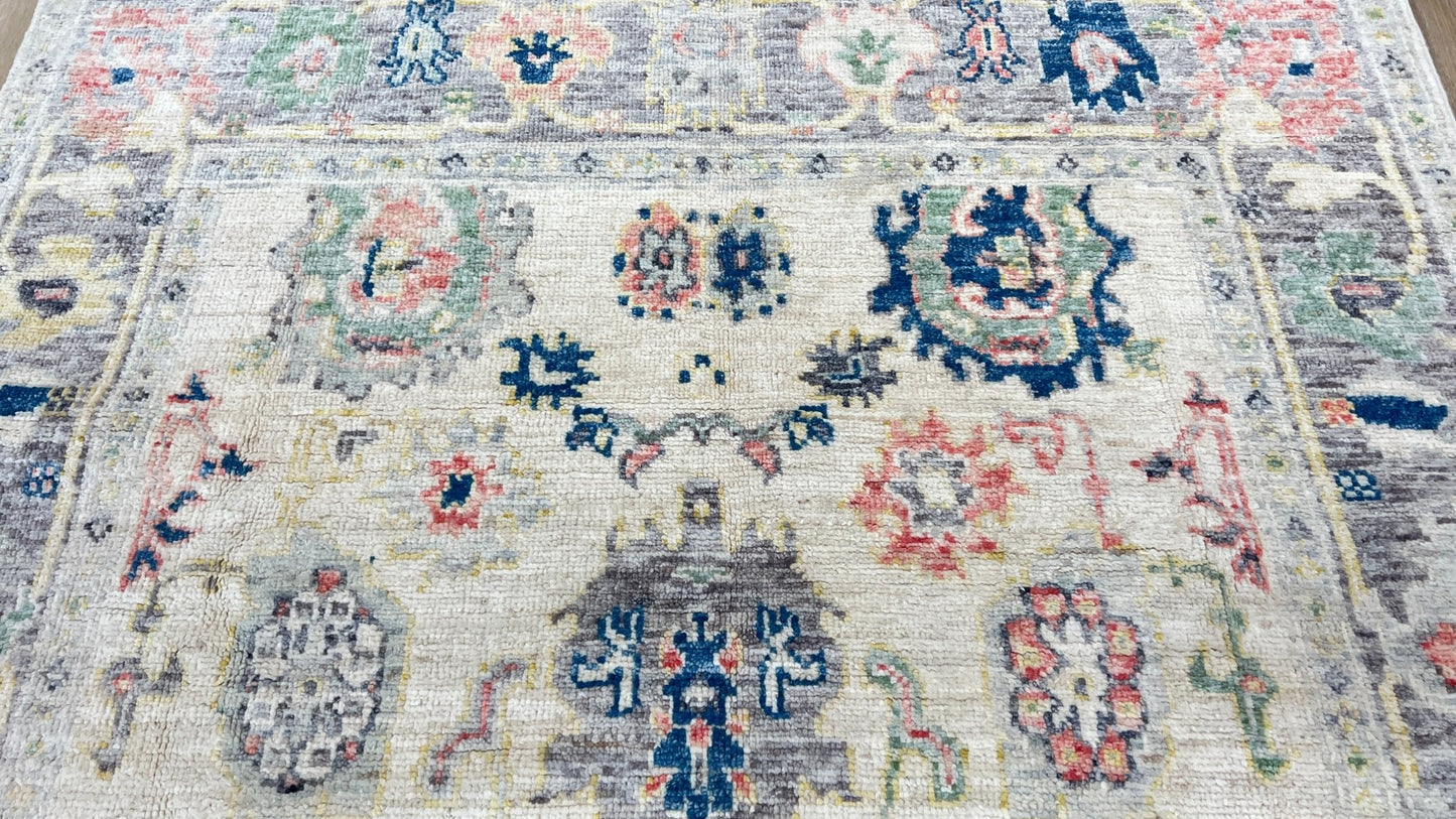 Floral Oushak 3'11" x 5'11" Area Rug