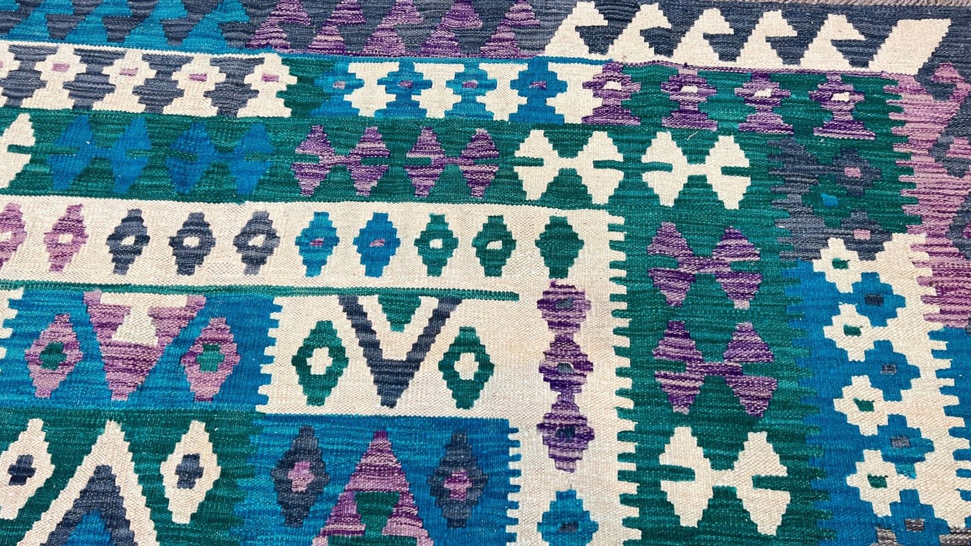 Flatweave Kilim 6'10"x9'6" - Wooden Looms Rug Gallery