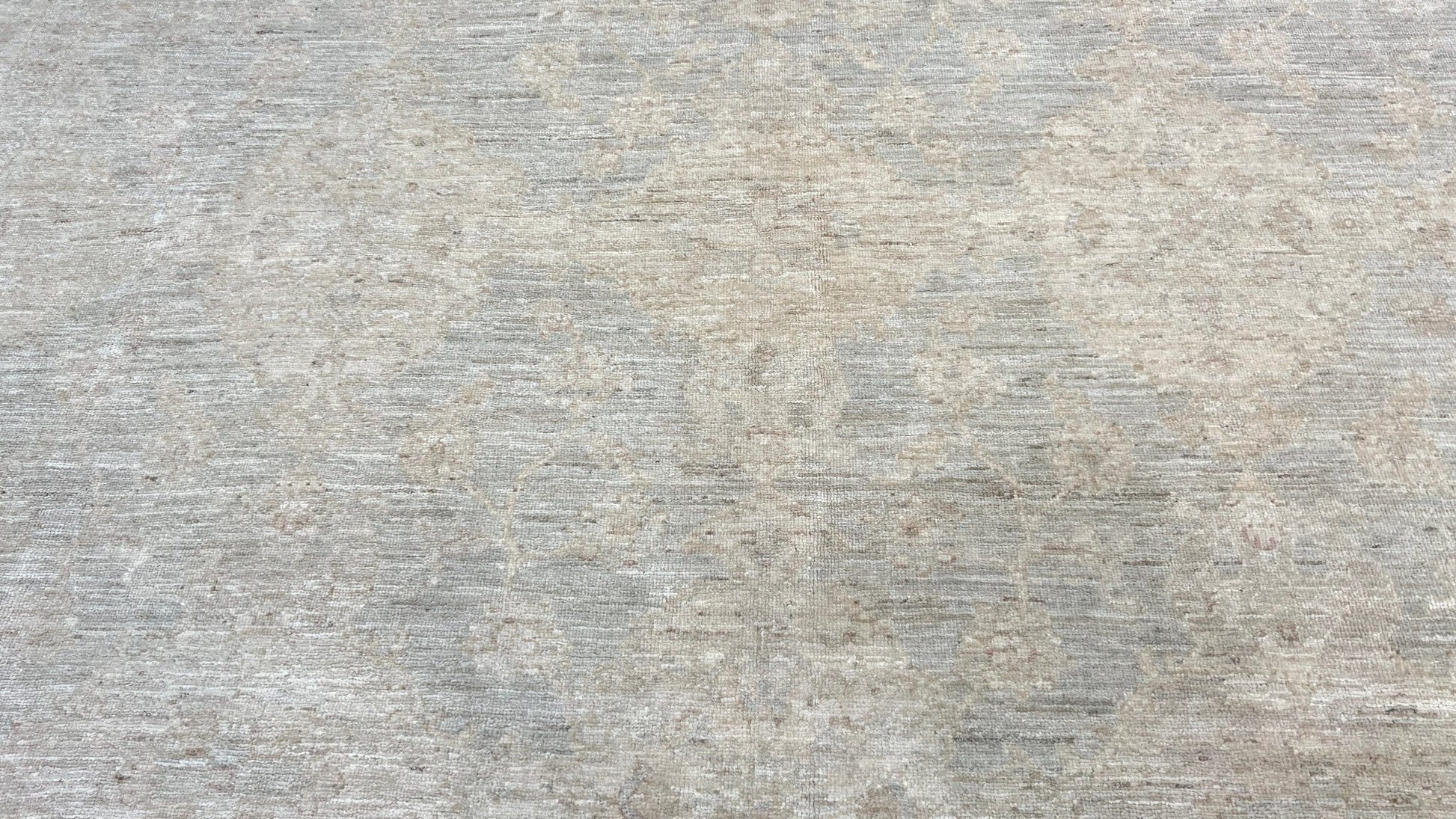 Muted Oushak 8'1" x 9'5" - Wooden Looms Rug Gallery