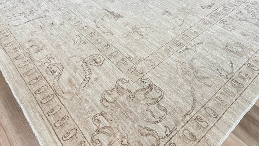 Muted Oushak 9'1"x12'4" - Wooden Looms Rug Gallery