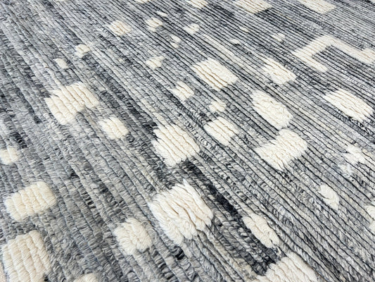 Moroccan Style 7'10"x9'10" Area Rug