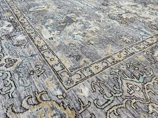 Vintage Look Oushak 8'2"x10'2" Area Rug