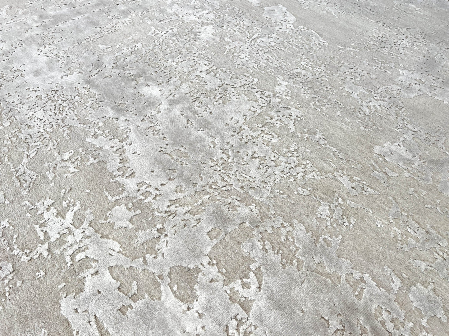 Abstract Modern 9'2"x12'1" Area Rug