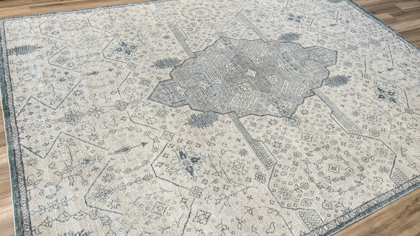 Vintage Look Tabriz 9'x12'2" Area Rug