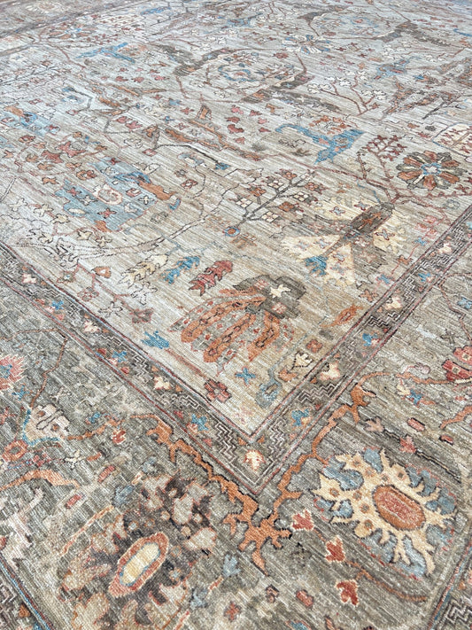Transitional Bijar 10'1"x13'9" Area Rug