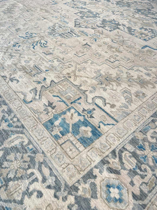 Transitional Serapi 8'10"x11'7" Area Rug