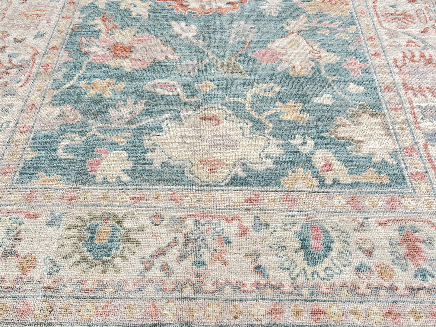 Floral Oushak 5'11"x8'10" Area Rug