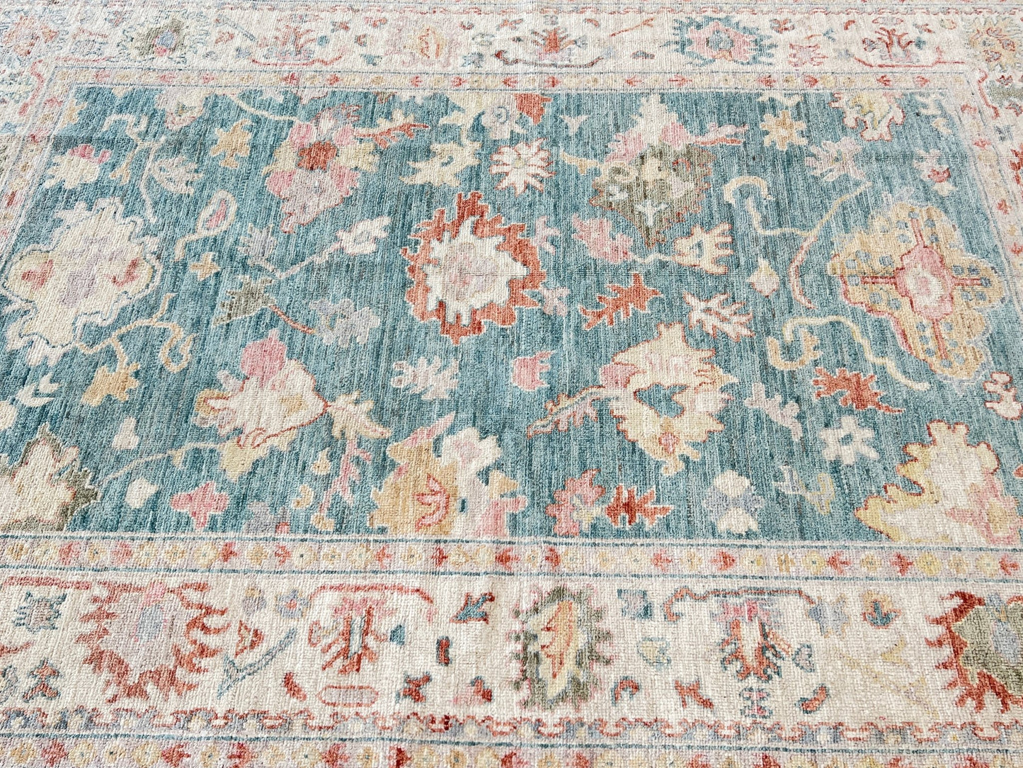 Floral Oushak 5'11"x8'10" Area Rug