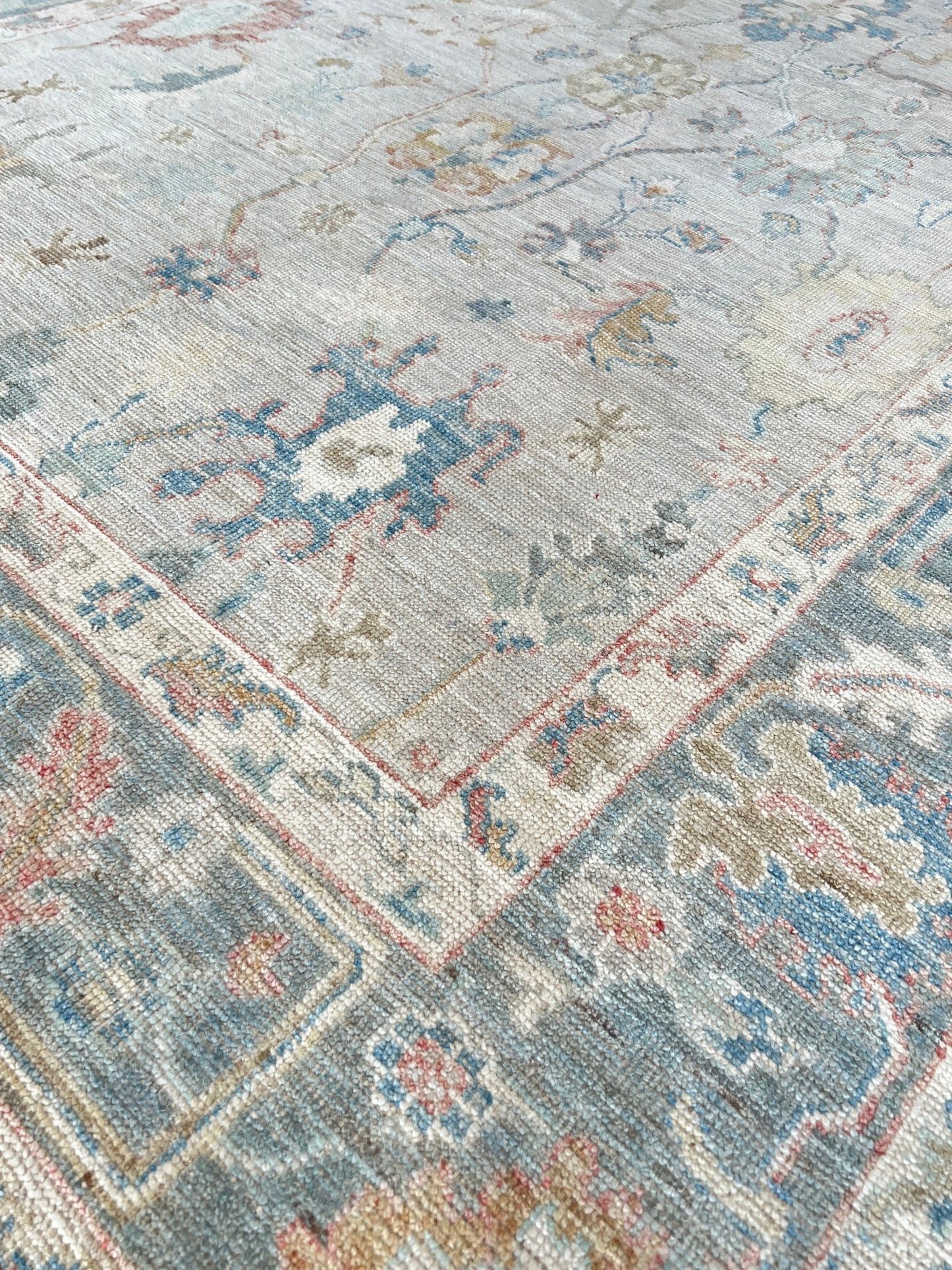 Floral Oushak 6'x8'9" Area Rug