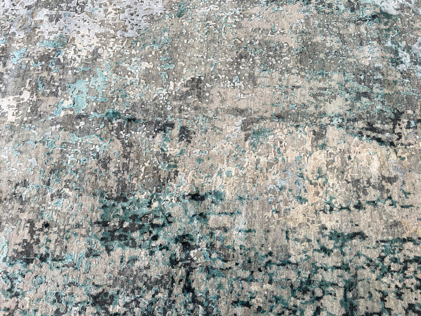 Abstract Modern 9'x12' Area Rug