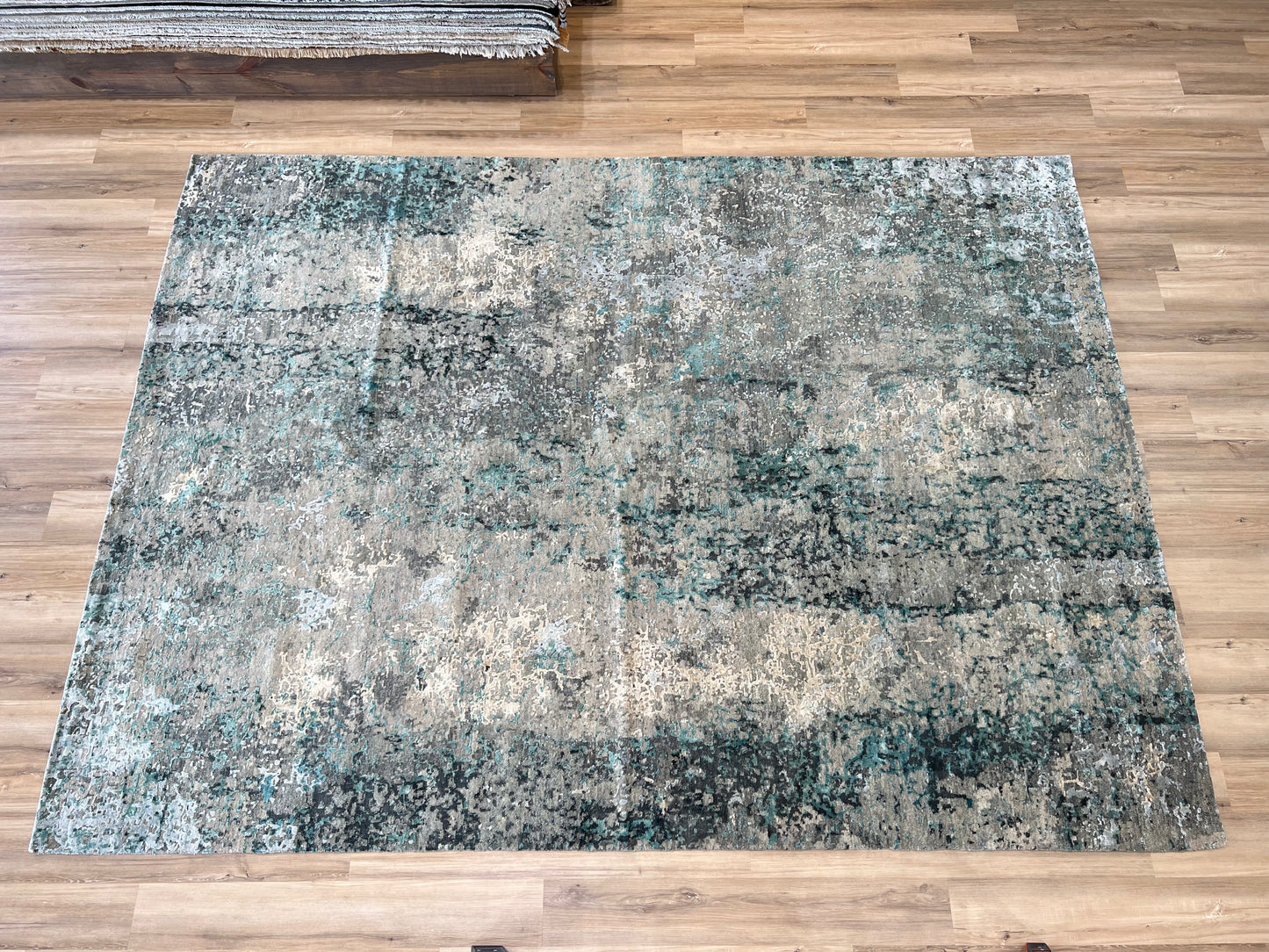 Abstract Modern 9'x12' Area Rug
