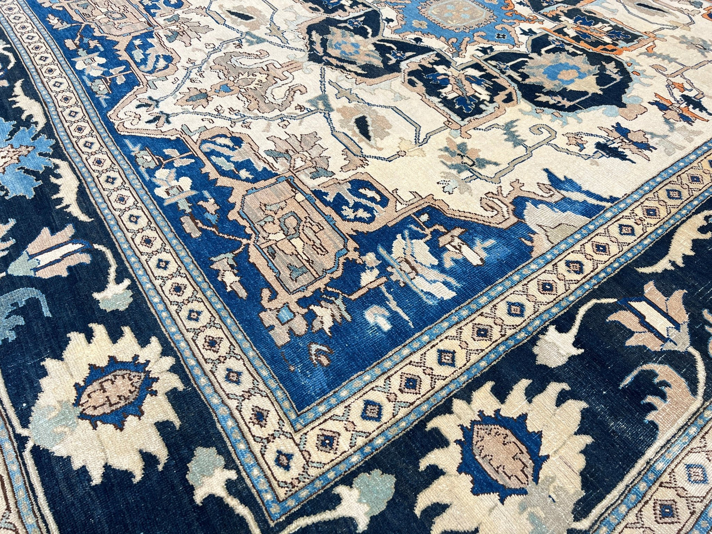 Vintage Heriz 9'6"x11'2" Area Rug