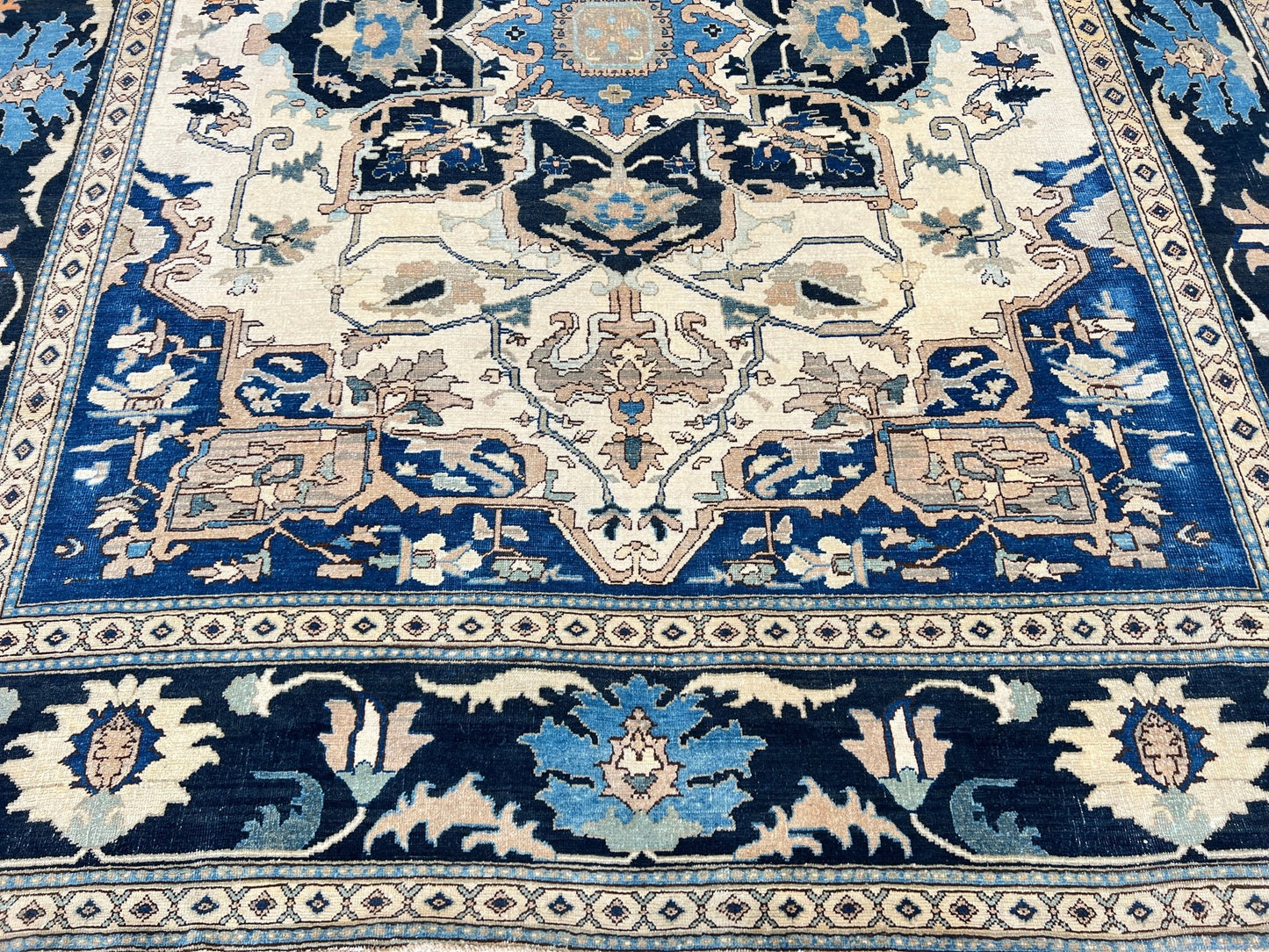 Vintage Heriz 9'6"x11'2" Area Rug